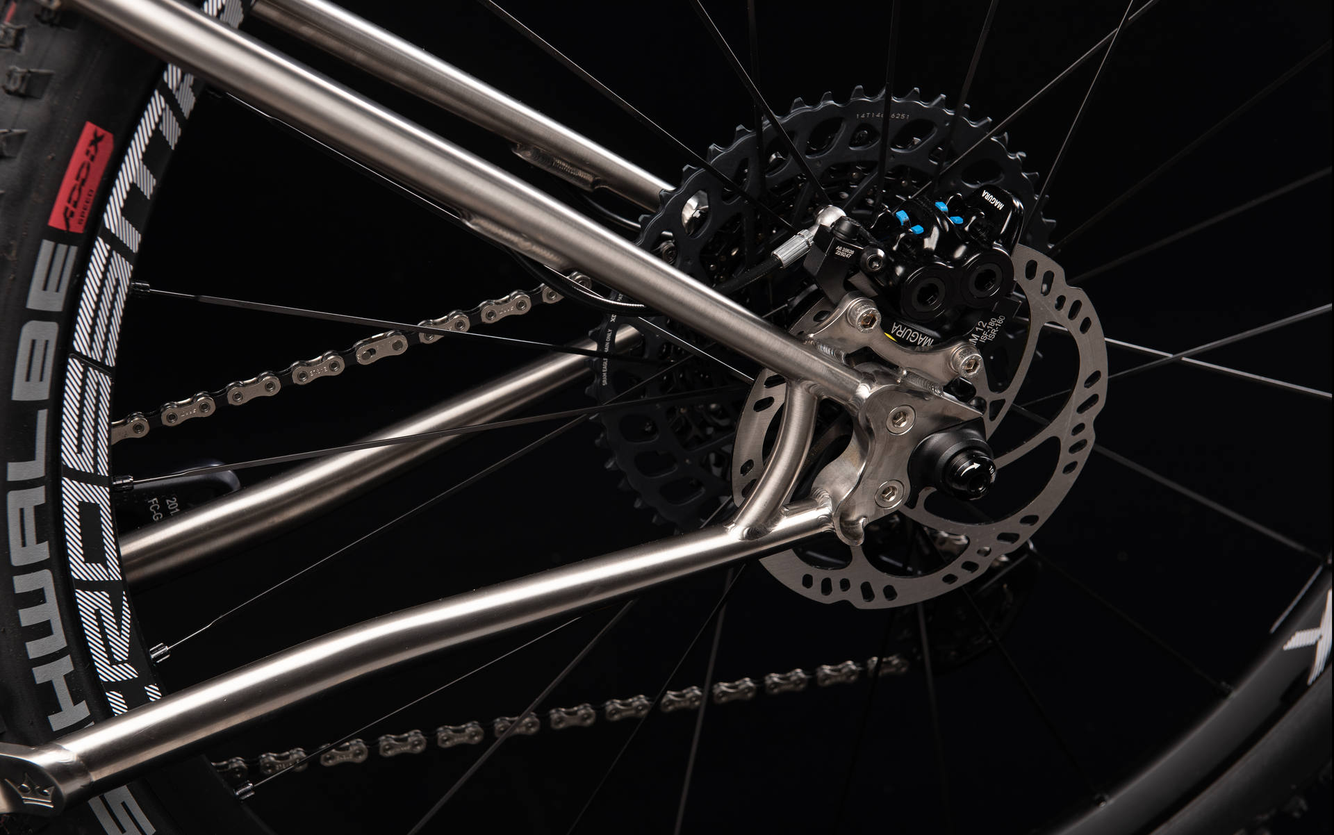 Switch9er Titanium