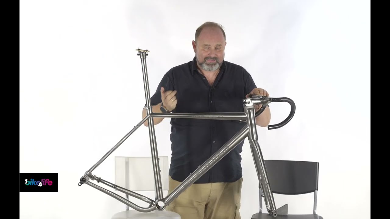 Aristos CX 2027: Warum 32 Zoll? · Original-Videostandbild