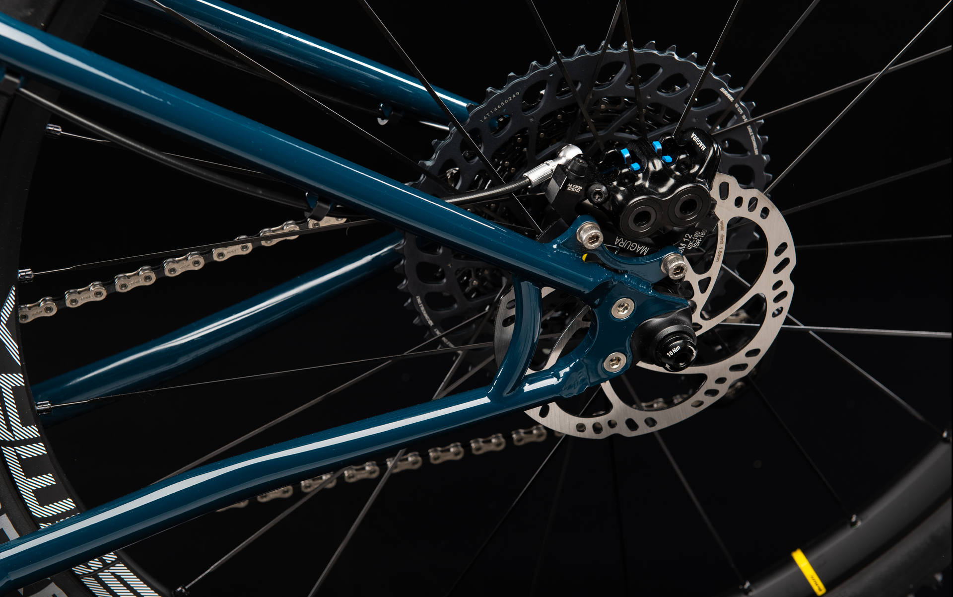 Switch9er Steel